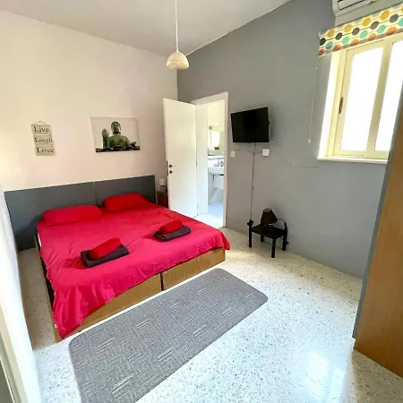 بيت ضيافة Room 3- Private Room With Ac And Wifi *